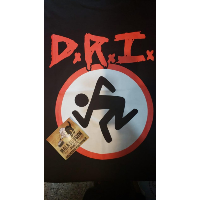 D.R.I Remera